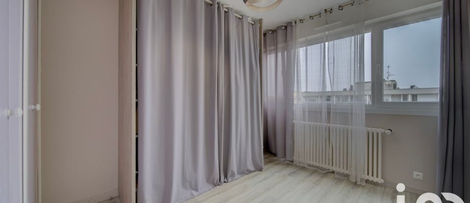 Appartement 5 pièces de 90 m² à Metz (57050)