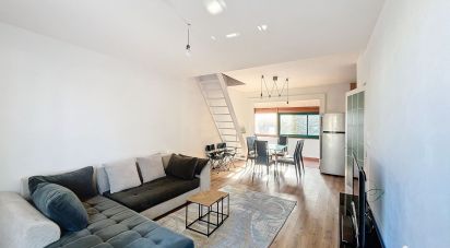 Duplex 5 rooms of 90 m² in Nantes (44300)
