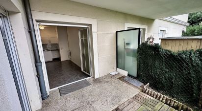 Apartment 2 rooms of 46 m² in Le Plessis-Robinson (92350)