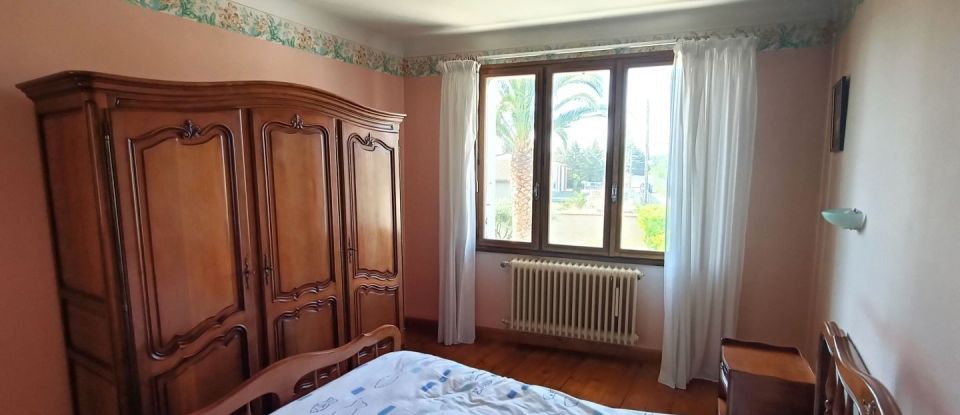 House 5 rooms of 121 m² in Pont-Saint-Esprit (30130)