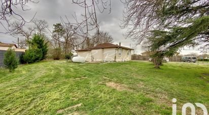 Traditional house 3 rooms of 67 m² in Sadirac (33670)