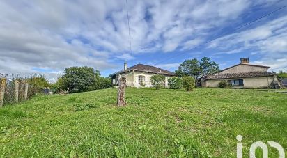 House 4 rooms of 105 m² in Saint-Léon (33670)
