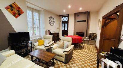 Mansion 10 rooms of 240 m² in Renazé (53800)