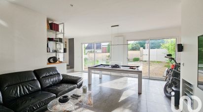 Traditional house 5 rooms of 120 m² in Combs-la-Ville (77380)