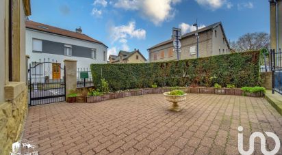 Maison traditionnelle 8 pièces de 137 m² à Rombas (57120)