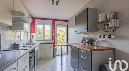 Maison traditionnelle 6 pièces de 147 m² à Auffreville-Brasseuil (78930)