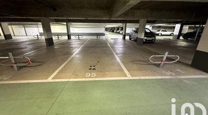 Parking of 10 m² in Chartres (28000)