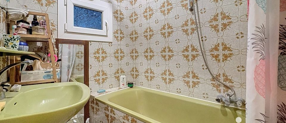 Maison 4 pièces de 73 m² à Fleury (11560)