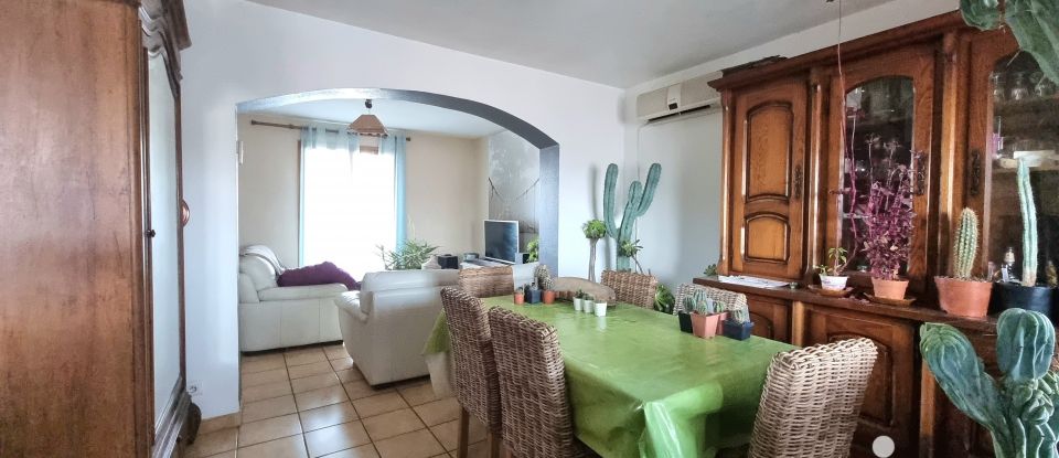 House 4 rooms of 89 m² in Pont-Saint-Esprit (30130)