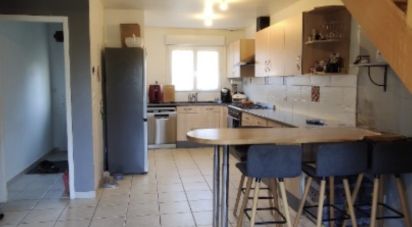 Maison 7 pièces de 120 m² à Étréchy (51130)
