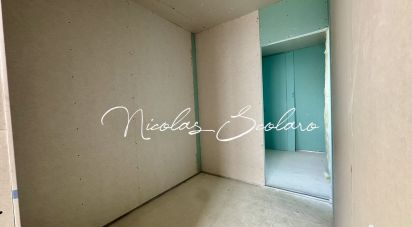 House 4 rooms of 106 m² in Aubignan (84810)