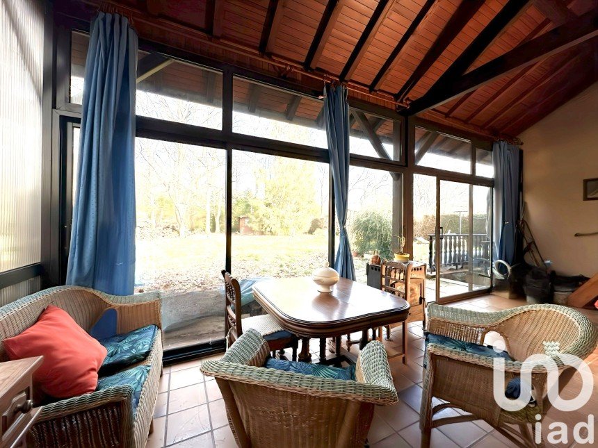 Maison 5 pièces de 112 m² à Creutzwald (57150)