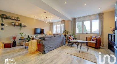 Apartment 4 rooms of 98 m² in Sainte-Marie-aux-Chênes (57255)
