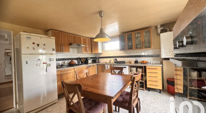 Duplex 5 rooms of 94 m² in Carrières-sous-Poissy (78955)