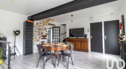 Maison 7 pièces de 143 m² à Villiers-Adam (95840)