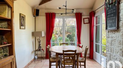 Traditional house 9 rooms of 210 m² in La Celle-Saint-Cloud (78170)