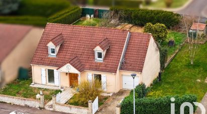 Pavillon 5 pièces de 118 m² à Saint-Privat-la-Montagne (57855)