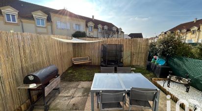 Duplex 3 pièces de 64 m² à Fosses (95470)