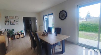 Maison traditionnelle 5 pièces de 122 m² à Pont-Sainte-Marie (10150)