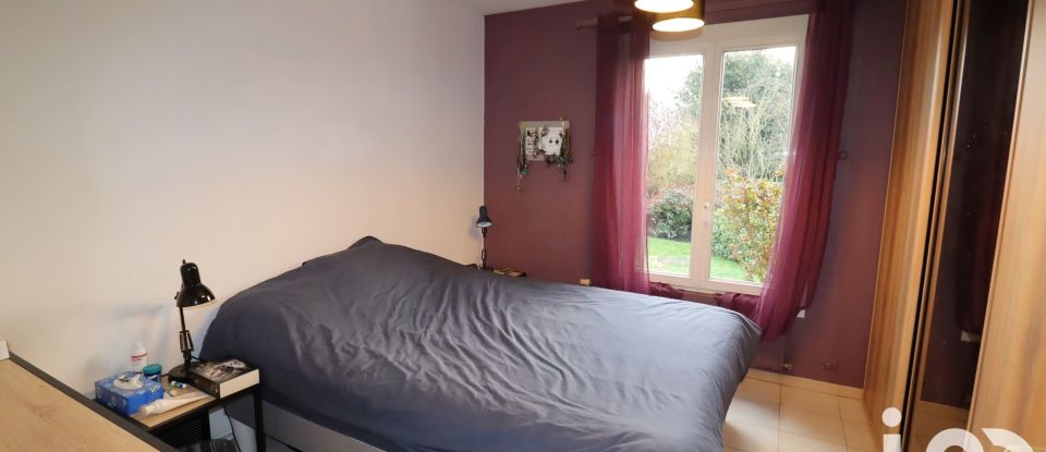 House 5 rooms of 99 m² in Évreux (27000)