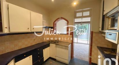 House 8 rooms of 122 m² in Antony (92160)
