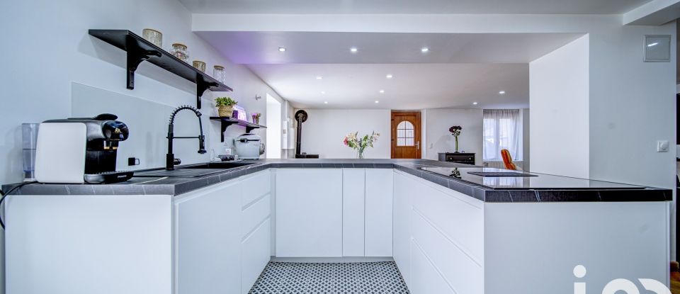 Maison 5 pièces de 130 m² à Hagondange (57300)