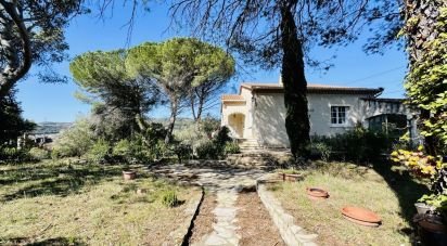 House 4 rooms of 153 m² in Bagnols-sur-Cèze (30200)