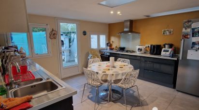 Maison de ville 5 pièces de 110 m² à Bruay-sur-l'Escaut (59860)