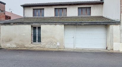 Parking/garage/box de 135 m² à Mardeuil (51530)