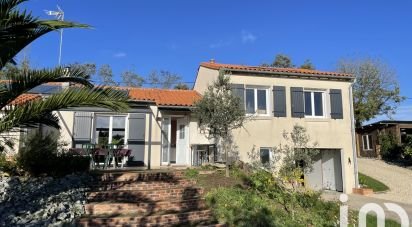 Village house 6 rooms of 130 m² in Montournais (85700)