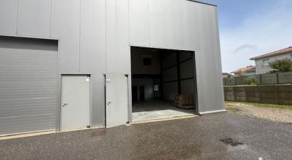 Local d'activités de 131 m² à Eysines (33320)