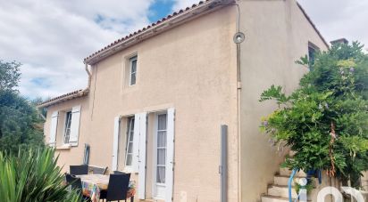 House 4 rooms of 107 m² in Château-Guibert (85320)