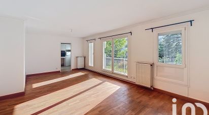 Apartment 4 rooms of 105 m² in Nantes (44300)