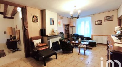 Farm 6 rooms of 102 m² in Voise (28700)