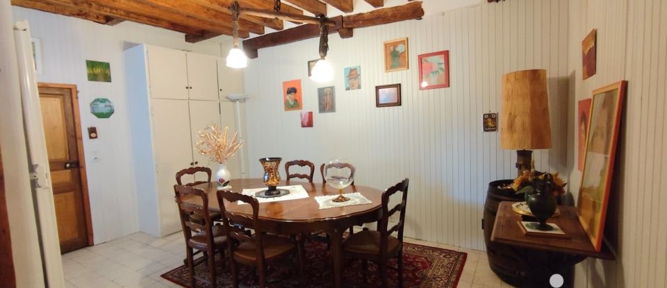Farm 6 rooms of 102 m² in Voise (28700)