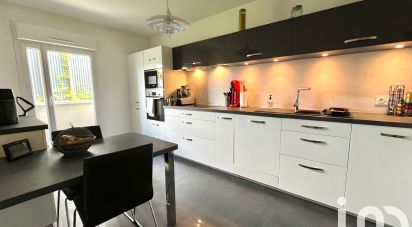 Apartment 4 rooms of 82 m² in Rennes (35200)
