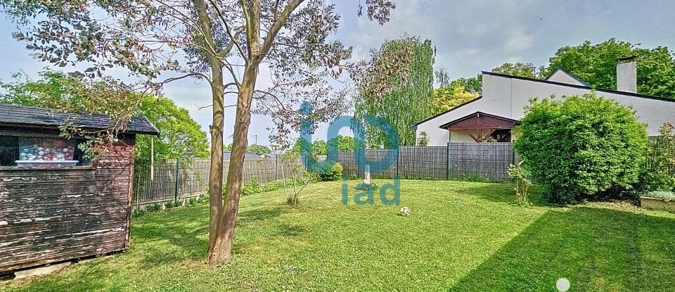 Maison 4 pièces de 90 m² à Magnanville (78200)
