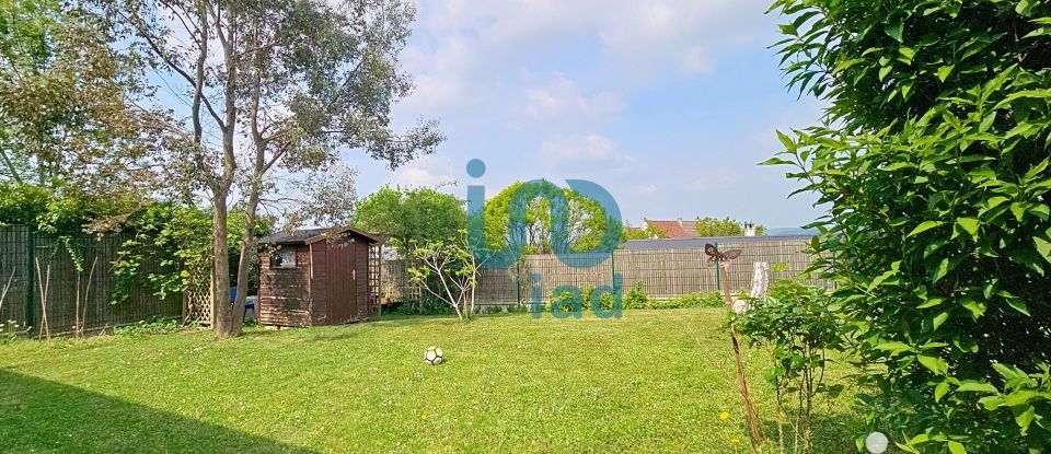 Maison 4 pièces de 90 m² à Magnanville (78200)