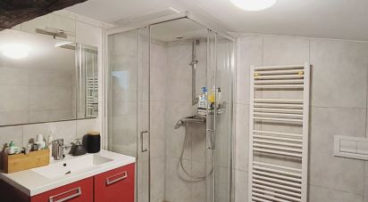 House 3 rooms of 55 m² in Montaigu (85600)