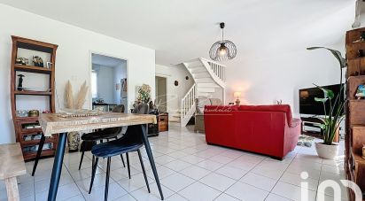 Maison 4 pièces de 87 m² à Créon (33670)