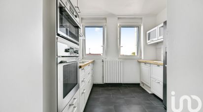 Apartment 4 rooms of 89 m² in Courbevoie (92400)