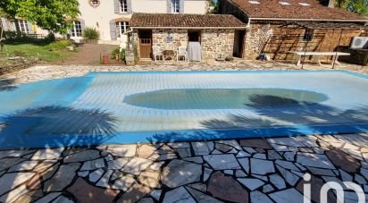 Longere 7 rooms of 218 m² in Rosnay (85320)
