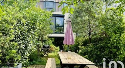 Traditional house 7 rooms of 173 m² in Rezé (44400)