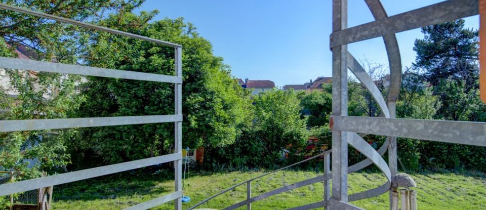 Maison 8 pièces de 183 m² à Montigny-lès-Metz (57950)