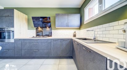 Maison 5 pièces de 105 m² à Ay-sur-Moselle (57300)