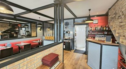 Restaurant of 162 m² in Chatou (78400)