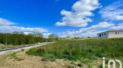 Land of 659 m² in L'Isle-Jourdain (32600)