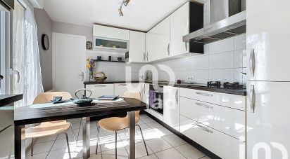 House 5 rooms of 109 m² in Guyancourt (78280)