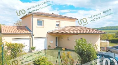 Maison 7 pièces de 155 m² à Chambrey (57170)