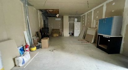 Commercial walls of 600 m² in Argeliers (11120)